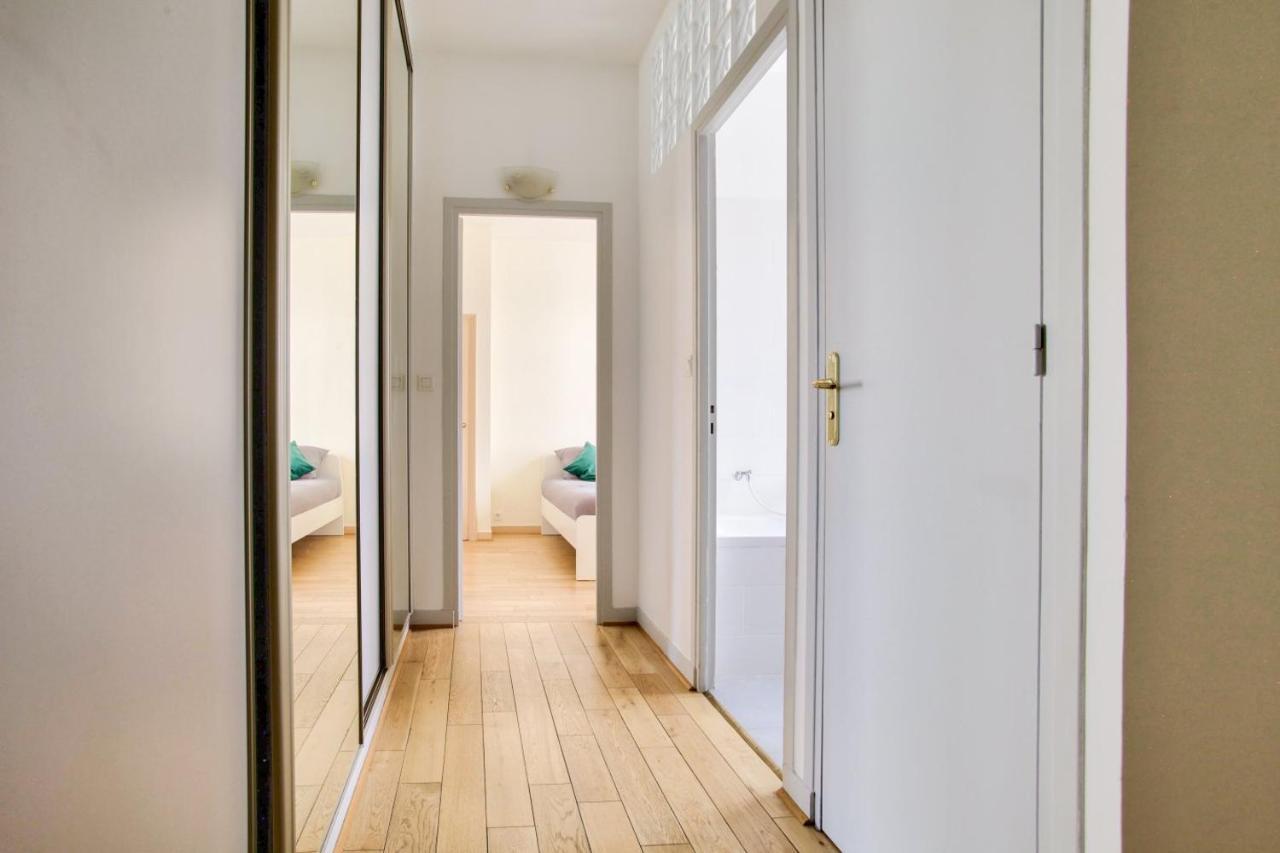 2 Bedrooms Tour Eiffel Rapp Παρίσι Εξωτερικό φωτογραφία